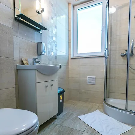 Apartment Paris Na Wasowicza *